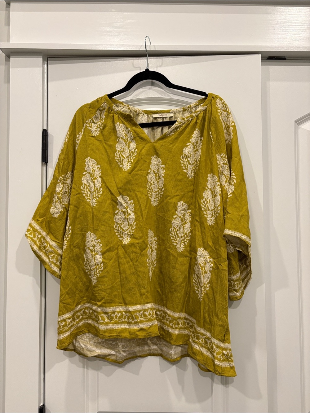 Relaxed Mustard Floral Tunic Top with V-Neck